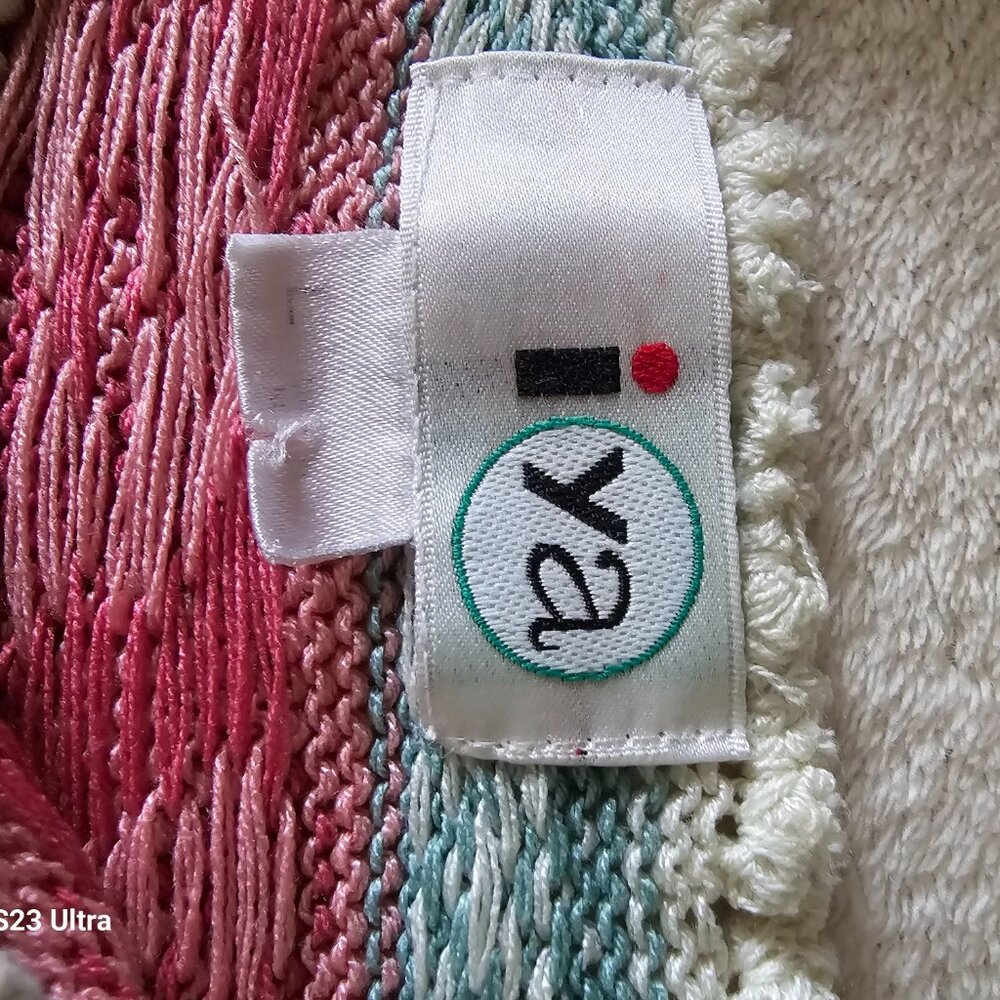 Knit sweater - Picture 2 of 2